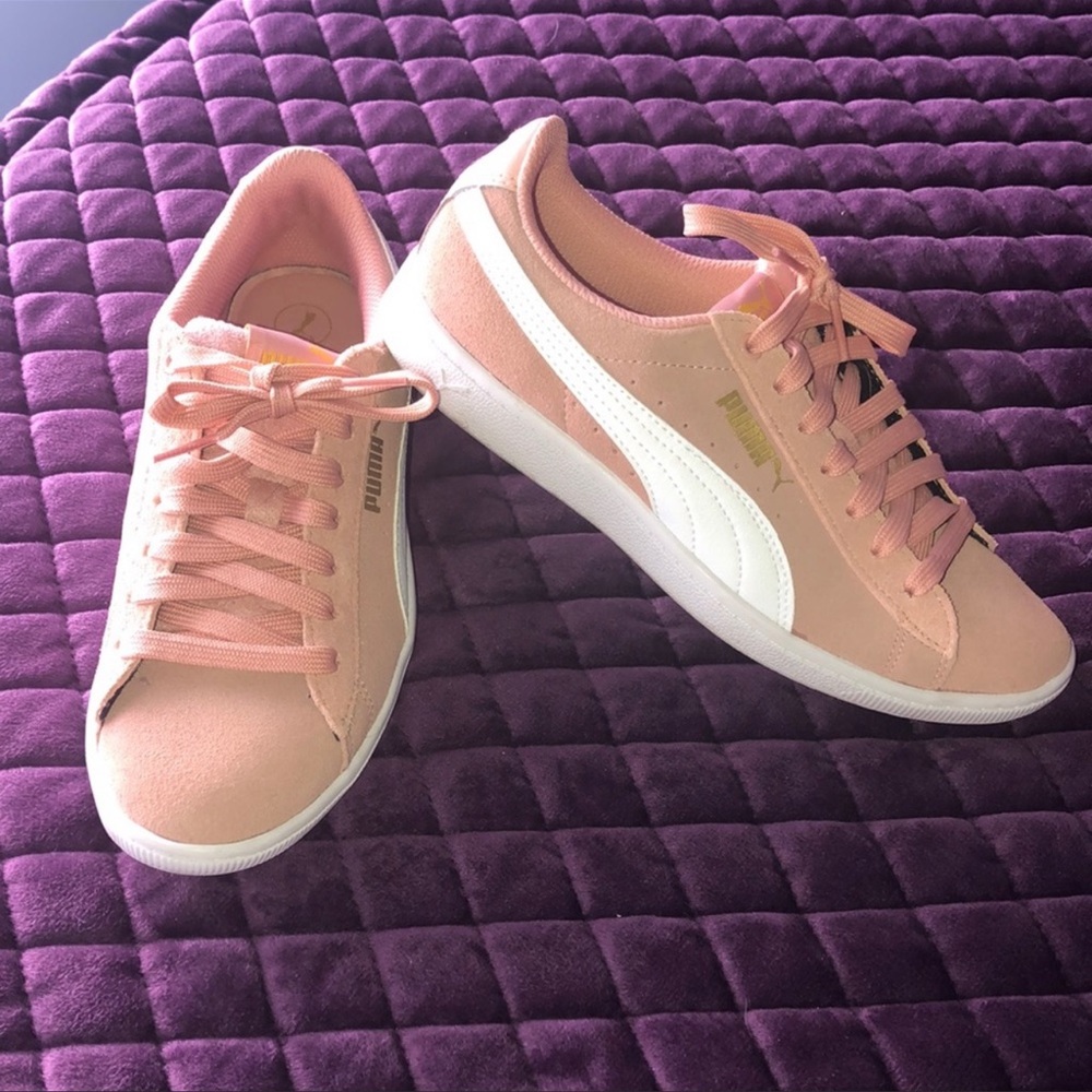 Puma sneaker shoes (SOLD)
